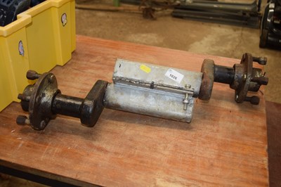 Lot 1026 - Pair of trailer axels