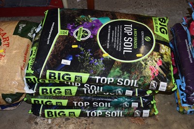 Lot 1046 - Five bags of grow more a rich graded top soil