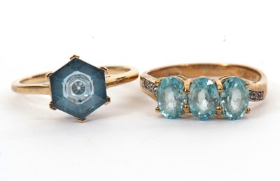 Lot 85 - Two 9ct gemset rings: to include a 9ct fancy...