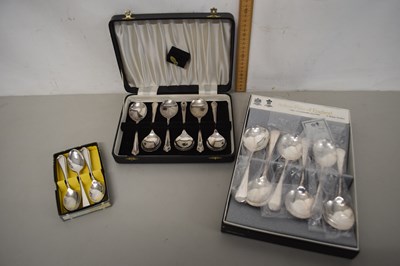 Lot 69 - Group of various cased cutlery