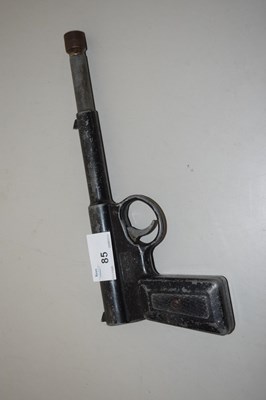 Lot 85 - A vintage Cat air pistol