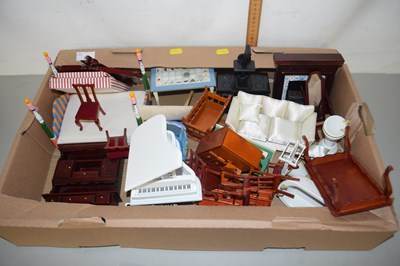 Lot 5 - Box of dolls house furniture