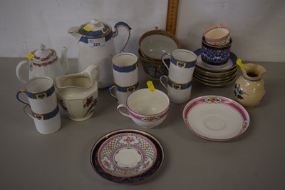 Lot 223 - Mixed Lot: Various assorted tea wares