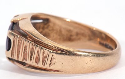 Lot 16 - 9ct gold garnet set signet ring, the round cut...