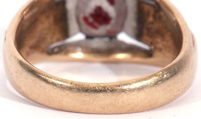 Lot 16 - 9ct gold garnet set signet ring, the round cut...