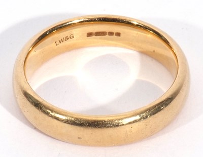 Lot 24 - Large 18ct gold ring of plain polished design,...