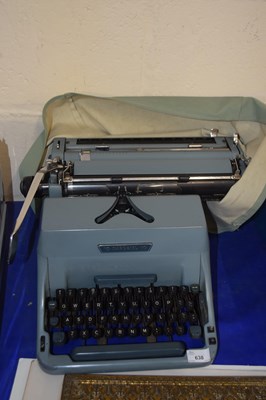 Lot 638 - Imperial typewriter