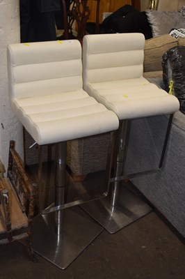 Lot 724 - Pair of modern bar stools