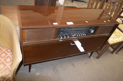 Lot 742 - A Grundig FM stereo Senderwahl radiogram