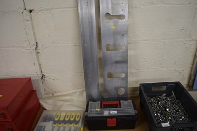 Lot 1012 - Metal worktop jig together with fixing, router...