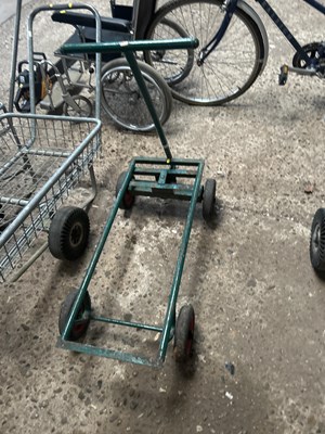 Lot 1065 - Metal garden flat bed trolley