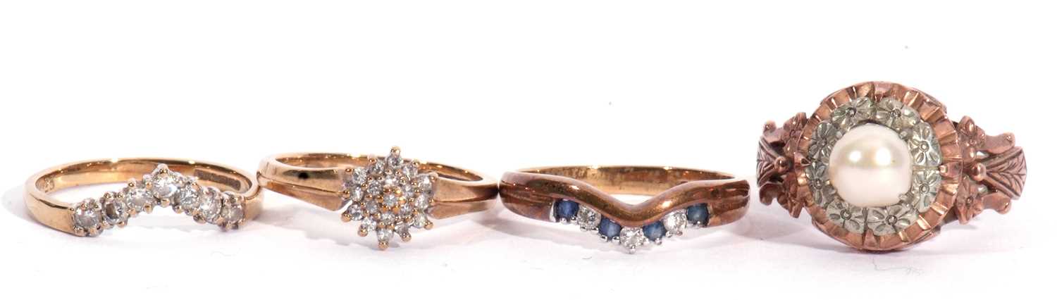 Lot 66 - Mixed Lot: 9ct gold small diamond wishbone...