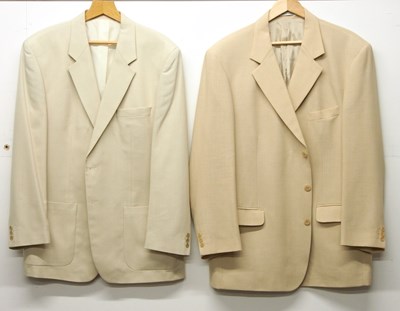 Lot 101 - Two Gentlemans Linen Jackets by Marks &...