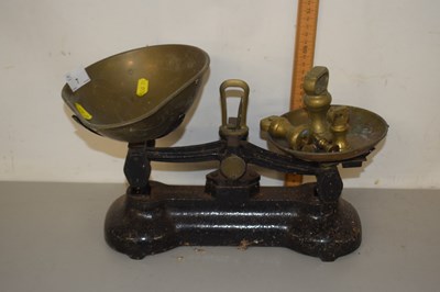 Lot 7 - Iron scales and weights