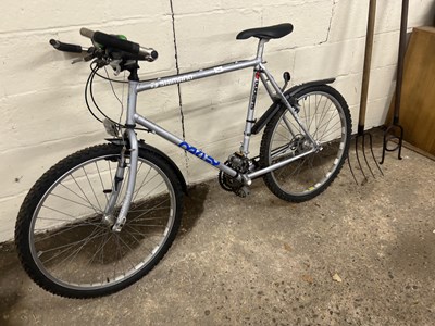 Lot 1002 - A Shimano Deore XT road bike