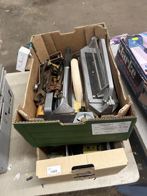 Lot 1041 - Two mixed boxes of shed clearance items to...