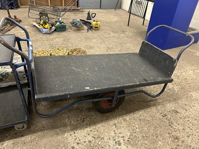 Lot 1050 - Heavy duty porters trolley