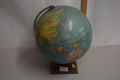 Lot 122 - A Philips 10" challenge globe