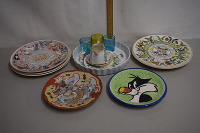 Lot 123 - Mixed Lot: Various Wedgwood calendar plates...