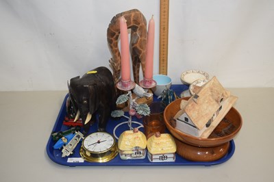 Lot 129 - Mixed Lot: Various items to include animal...