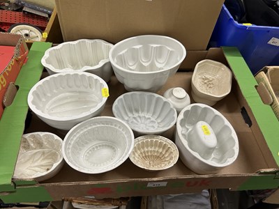 Lot 619 - Quantity of assorted ceramic jelly moulds