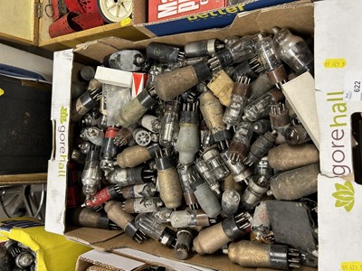 Lot 622 - Quantity of radio and TV valves