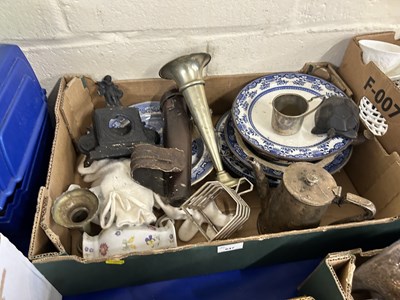 Lot 647 - Mixed Lot: White metal wares, blue and white...