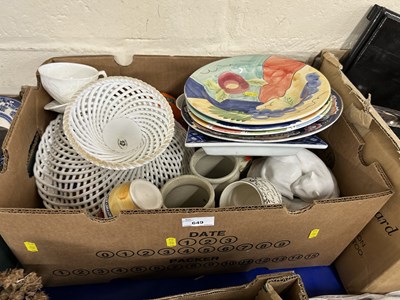 Lot 649 - Box of assorted ceramics and decorative items