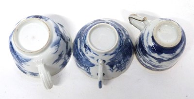Lot 8 - Group of Chinese porcelain cups and saucers,...