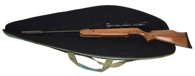 Lot 44 - .22 cal SMK 19 break barrel Air rifle with...