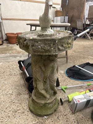 Lot 1072 - Composite bird bath