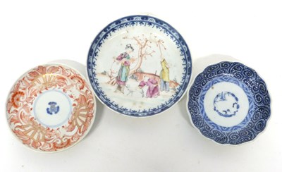 Lot 13 - Group of three Chinese porcelain saucers,...