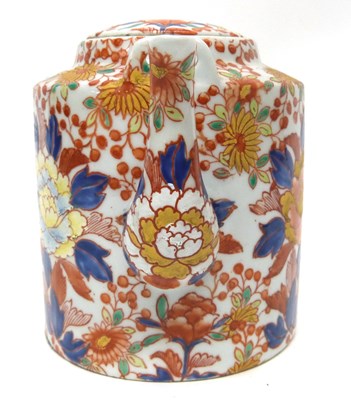 Lot 29 - Oriental porcelain kettle decorated in Imari...