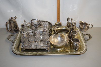 Lot 27 - Mixed Lot: Various silver plated wares to...