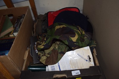 Lot 659 - Assorted army surplus and other items