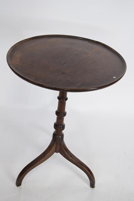 Lot 266 - Georgian mahogany wine table with circular...