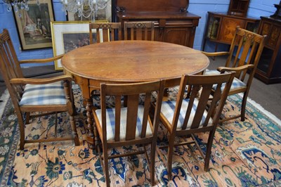 Lot 280 - Early 20th century oval oak dining table...