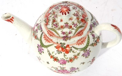 Lot 97 - Lowestoft Porcelain Teapot c1780