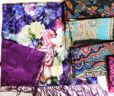 Lot 120 - A quantity of assorted scarves to include a...