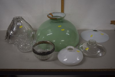 Lot 149 - Group of various glass lampshades