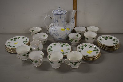 Lot 170 - Group of Colclough tea wares with a ivy patter...