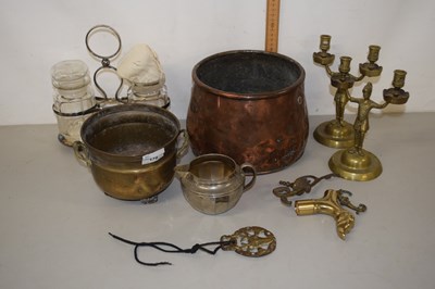 Lot 178 - Large copper pot and other metal wares...