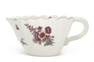 Lot 115 - A Chelsea porcelain creamboat or small jug of...