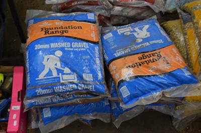 Lot 1025 - Ten bags of 20mm washed gravel