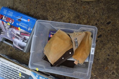 Lot 1054 - Mixed lot to include tool belt, soldering iron...