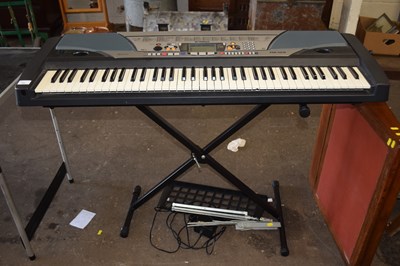 Lot 791 - Yamaha PSRGX76 keyboard on stand together with...