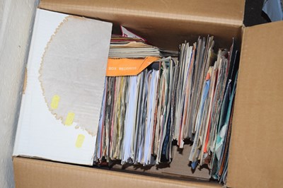 Lot 831 - A quantity of 45rpm records