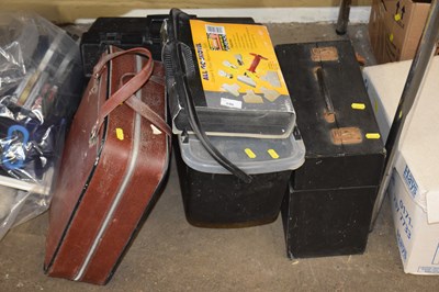 Lot 846 - Quantity of various tools and DIY equipment etc