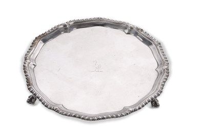 Lot 315 - A George III silver card salver with applied...