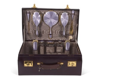 Lot 329 - An early 20th Century Walker & Hall cased...